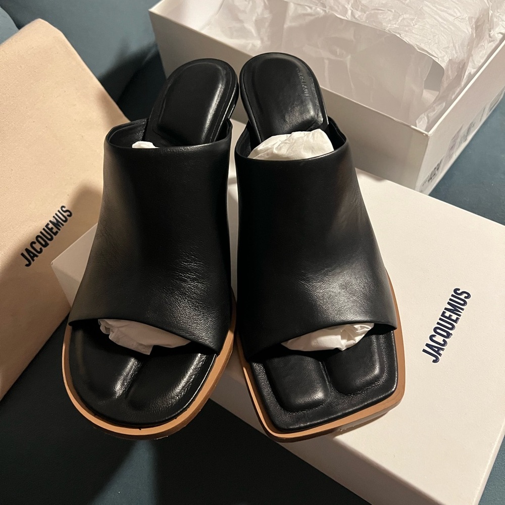 Jacquemus mules